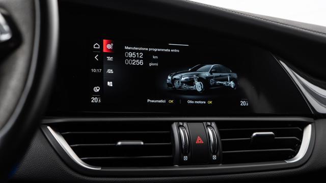 ALFA ROMEO Giulia V6 Bi-Turbo Quadrifoglio AKRAPOVIC CARBOCERAMICI