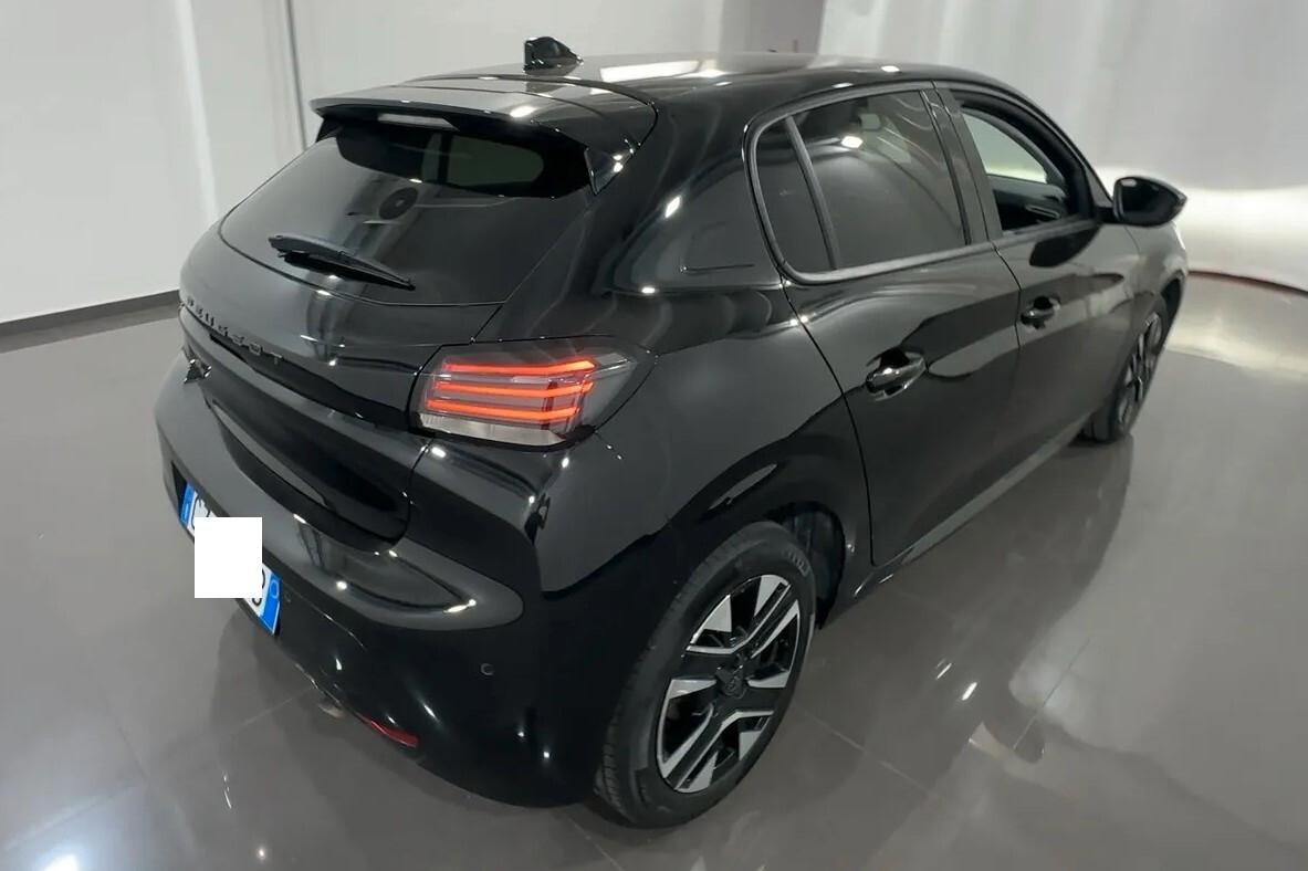 Peugeot 208 1.2 100cv Allure Restyling