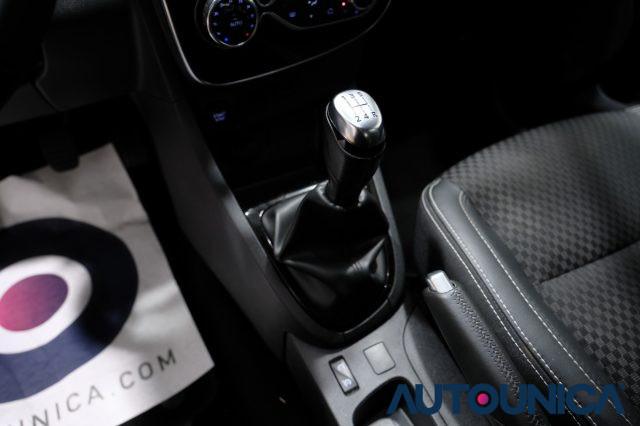 RENAULT Clio TCe 12V 75 CV 5 PORTE MOSCHINO ZEN FULL LED
