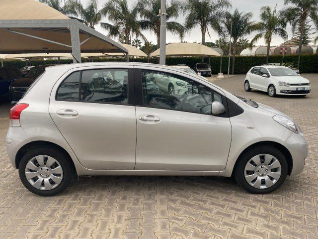 TOYOTA Yaris 1.3 5 porte Sol