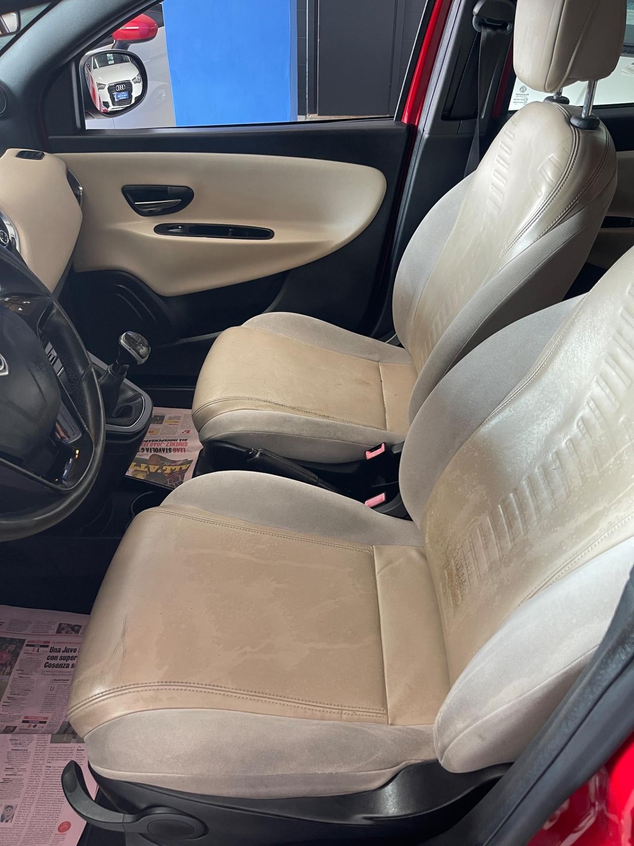 Lancia Ypsilon 1.3 MJT 16V 95 CV 5 porte S&S Platinum