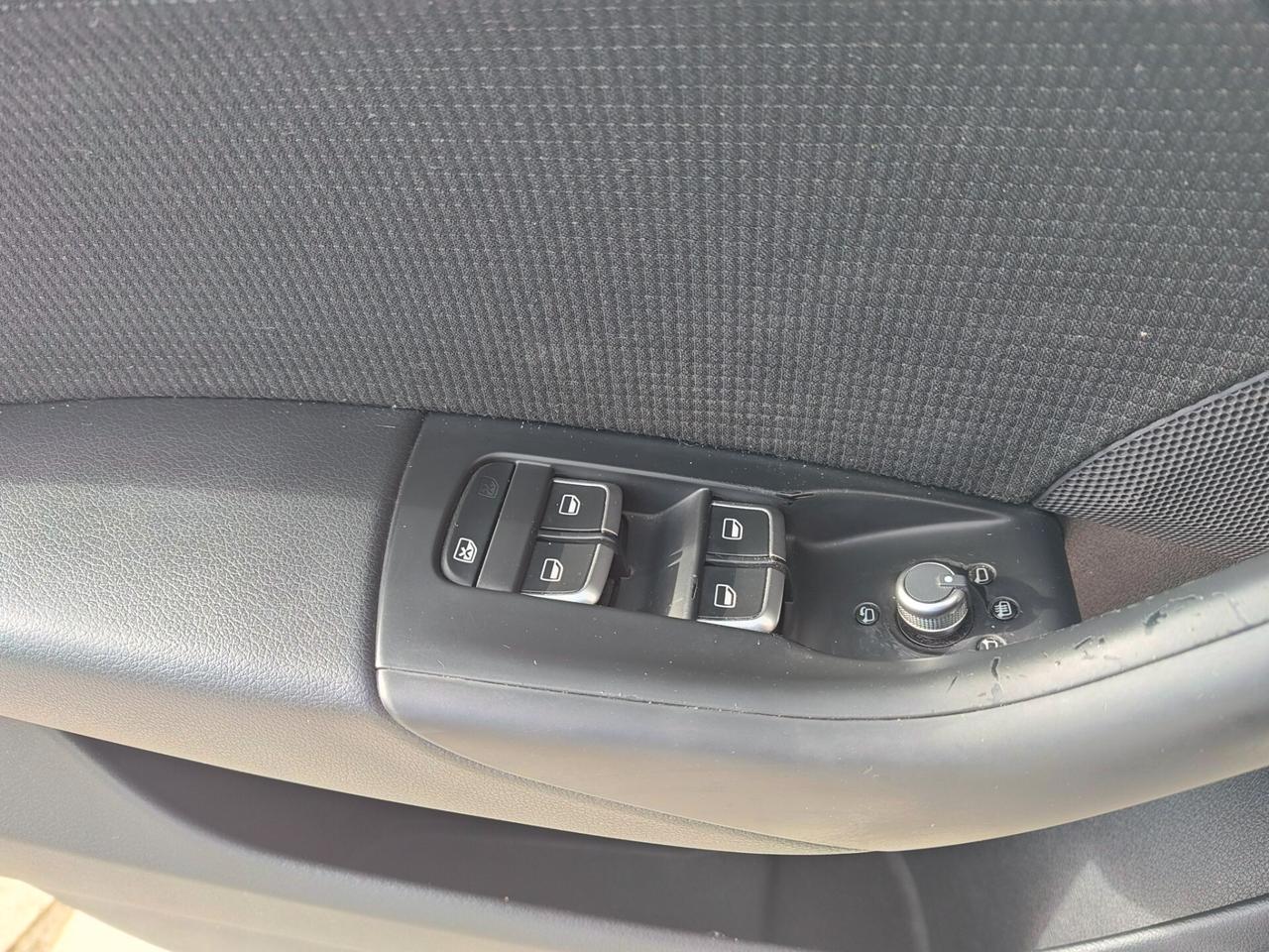 AUDI Q3 2.0 TDi 150 CV S-TRONIC QUATTRO S-LINE