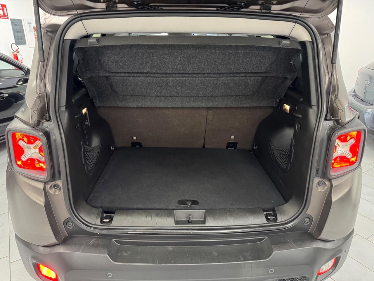 Jeep Renegade 2.0 Mjt 4WD Active Drive Night Eagle