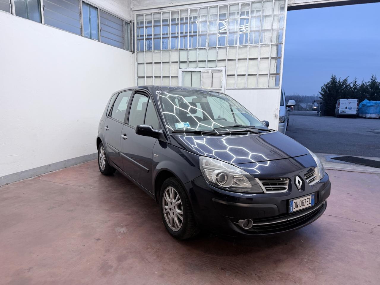 Renault Scenic 1.6 16V GPL Serie Speciale