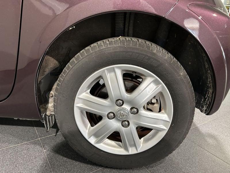 Toyota iQ iQ 1.0 CVT