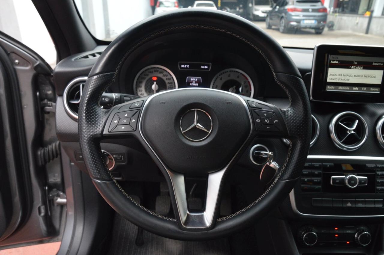 Mercedes-Benz A180