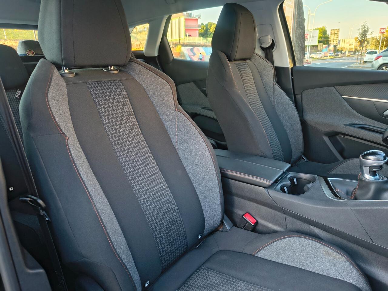 PEUGEOT 3008 SOLO 94.000 KM 1.5 DIESEL ANNO 2019