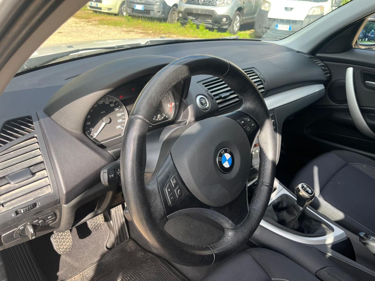 Bmw 118d - Neopatentati - Perfetta