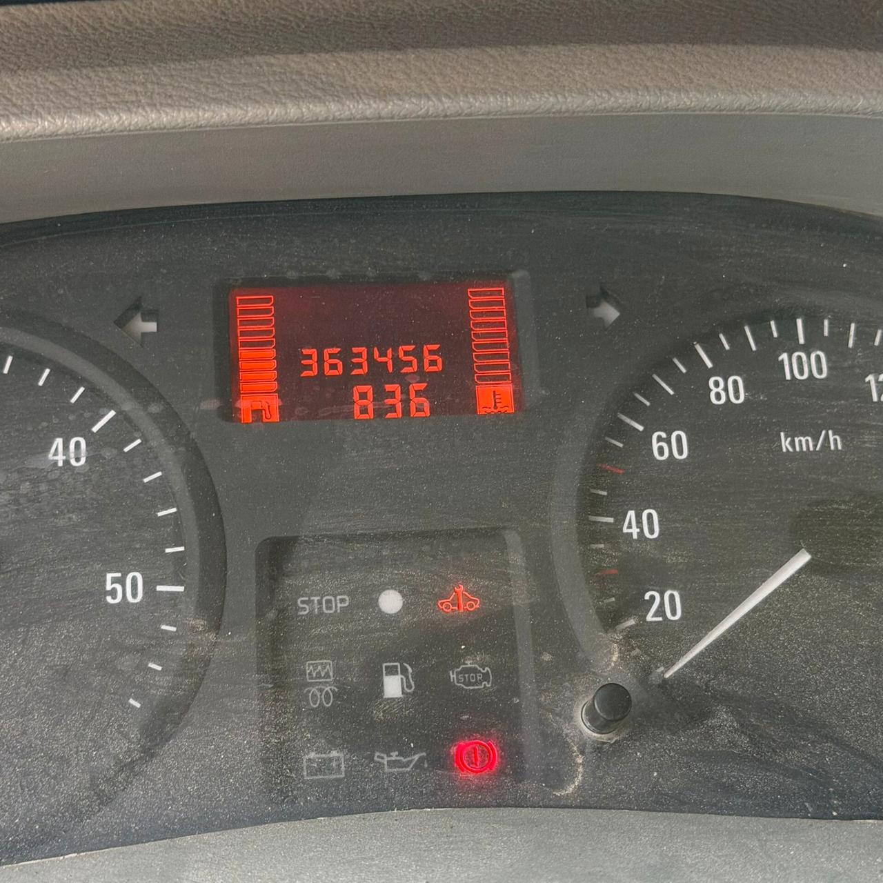 IVECO DAILY 2.5 RIBALTABILE 7 POSTI