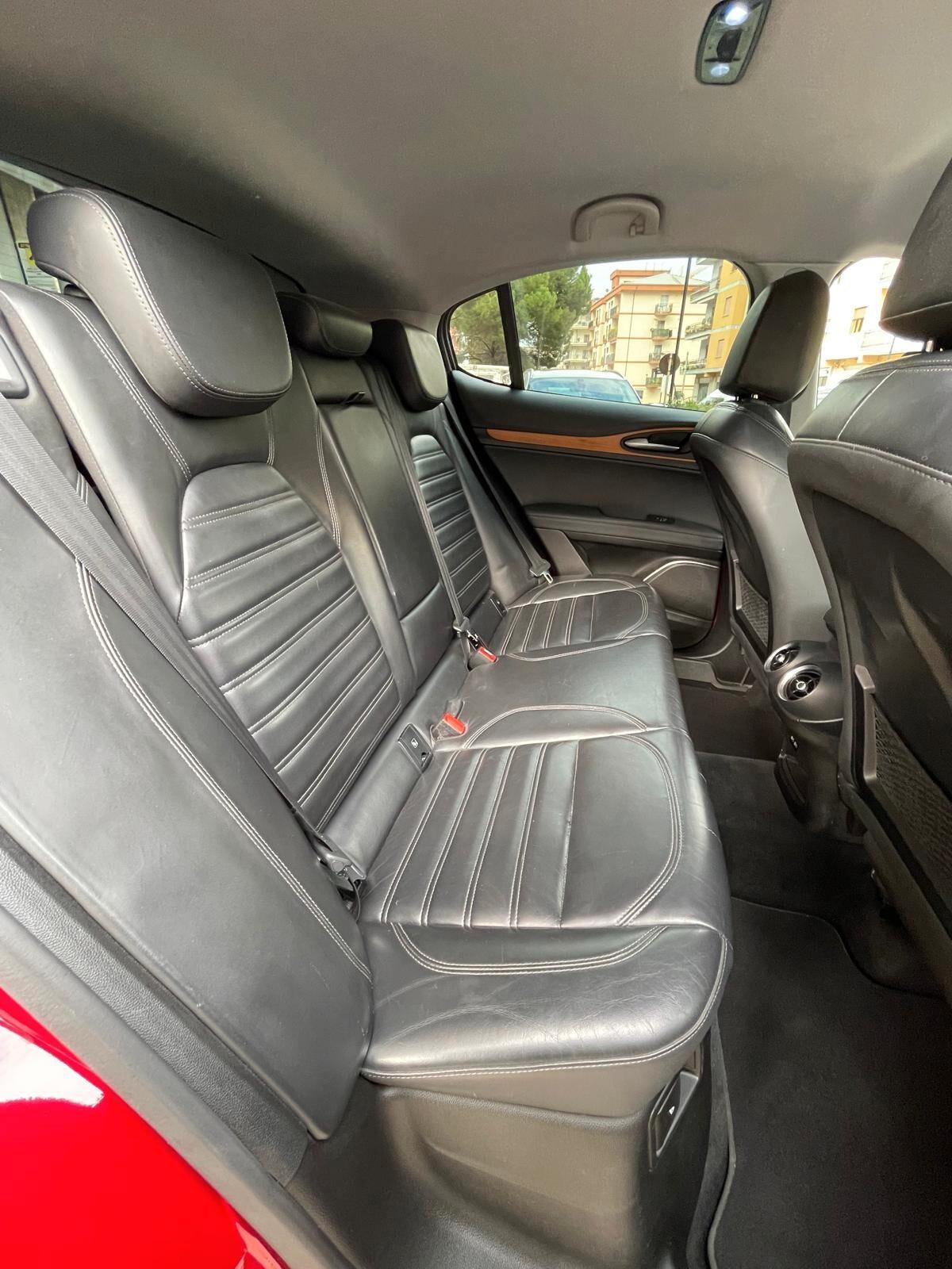 Alfa Romeo Stelvio 2.0 Turbo 280 CV AT8 Q4 First Edition