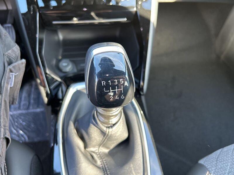 Peugeot 2008 II 2023 1.2 puretech Allure s&s 100cv