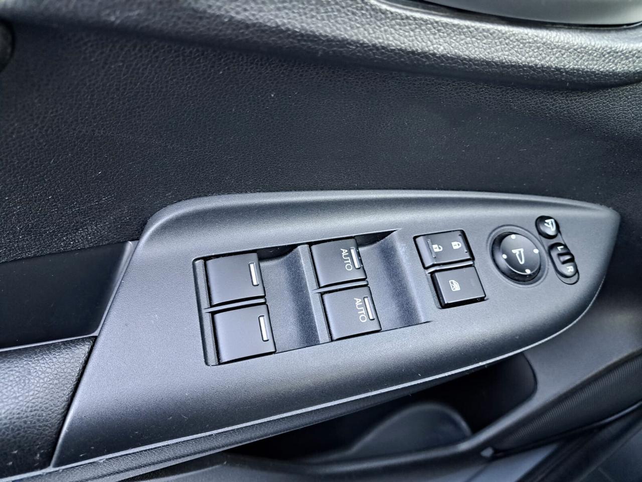 Honda Jazz 1.3 Elegance Navi ADAS-neopatentati