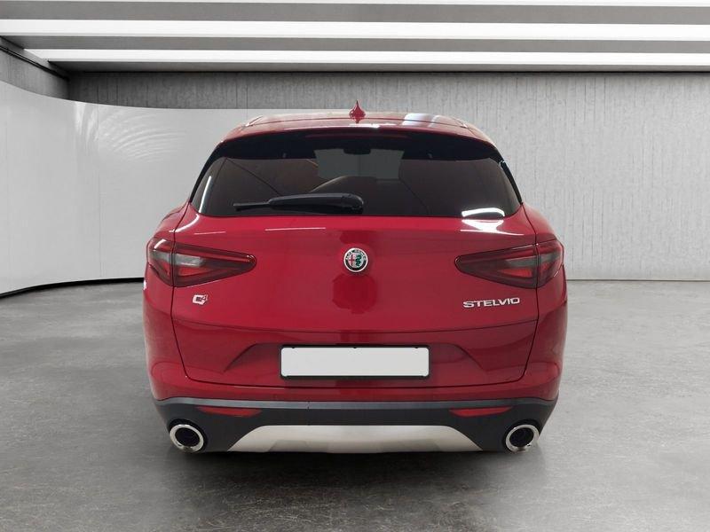 Alfa Romeo Stelvio 2.2 t Executive Q4 190cv auto my19