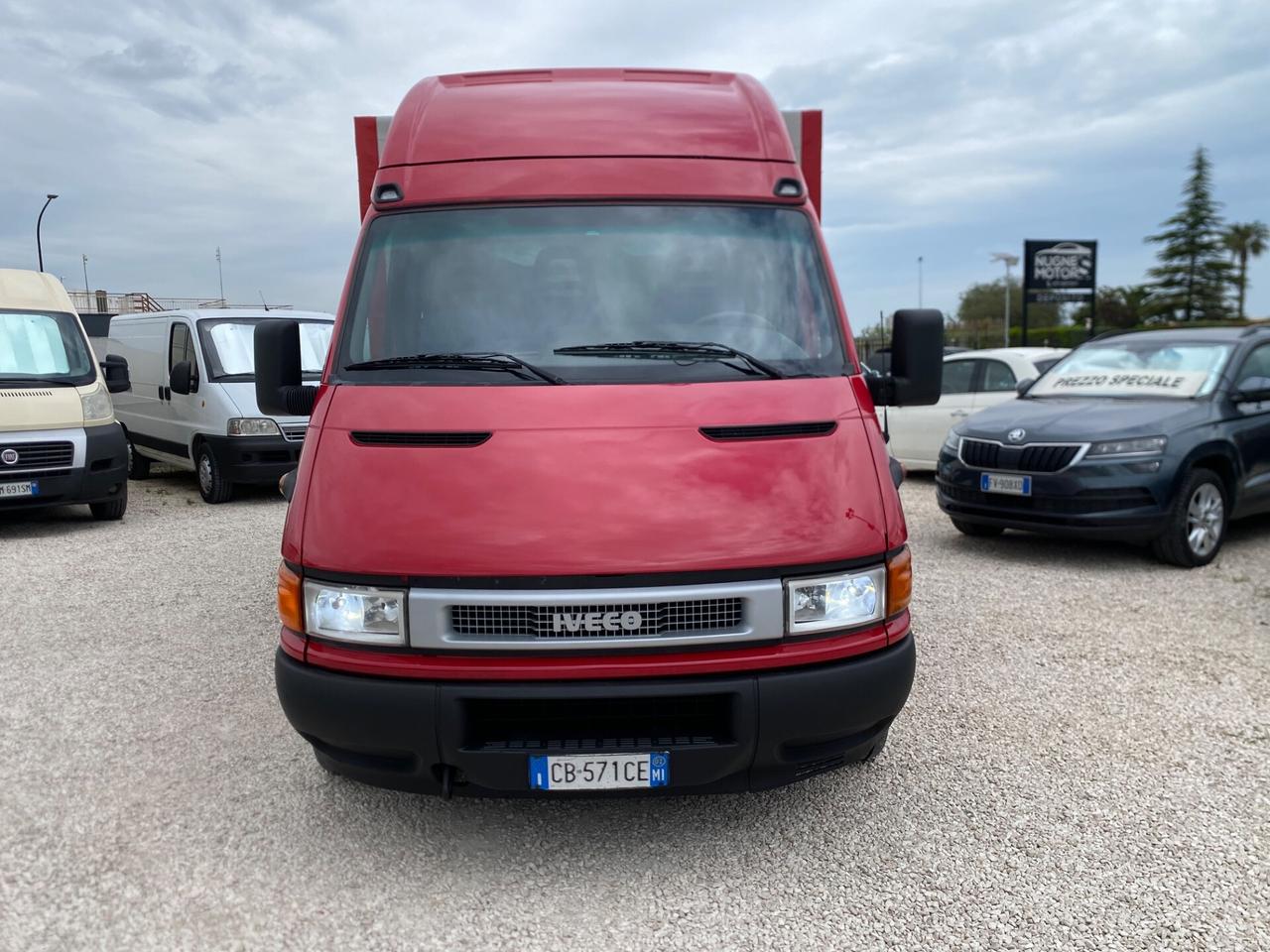 Iveco Daily 35C11 2.8 TDI CENTINATO CABINATO PATENTE B GEMELLATO IVA
