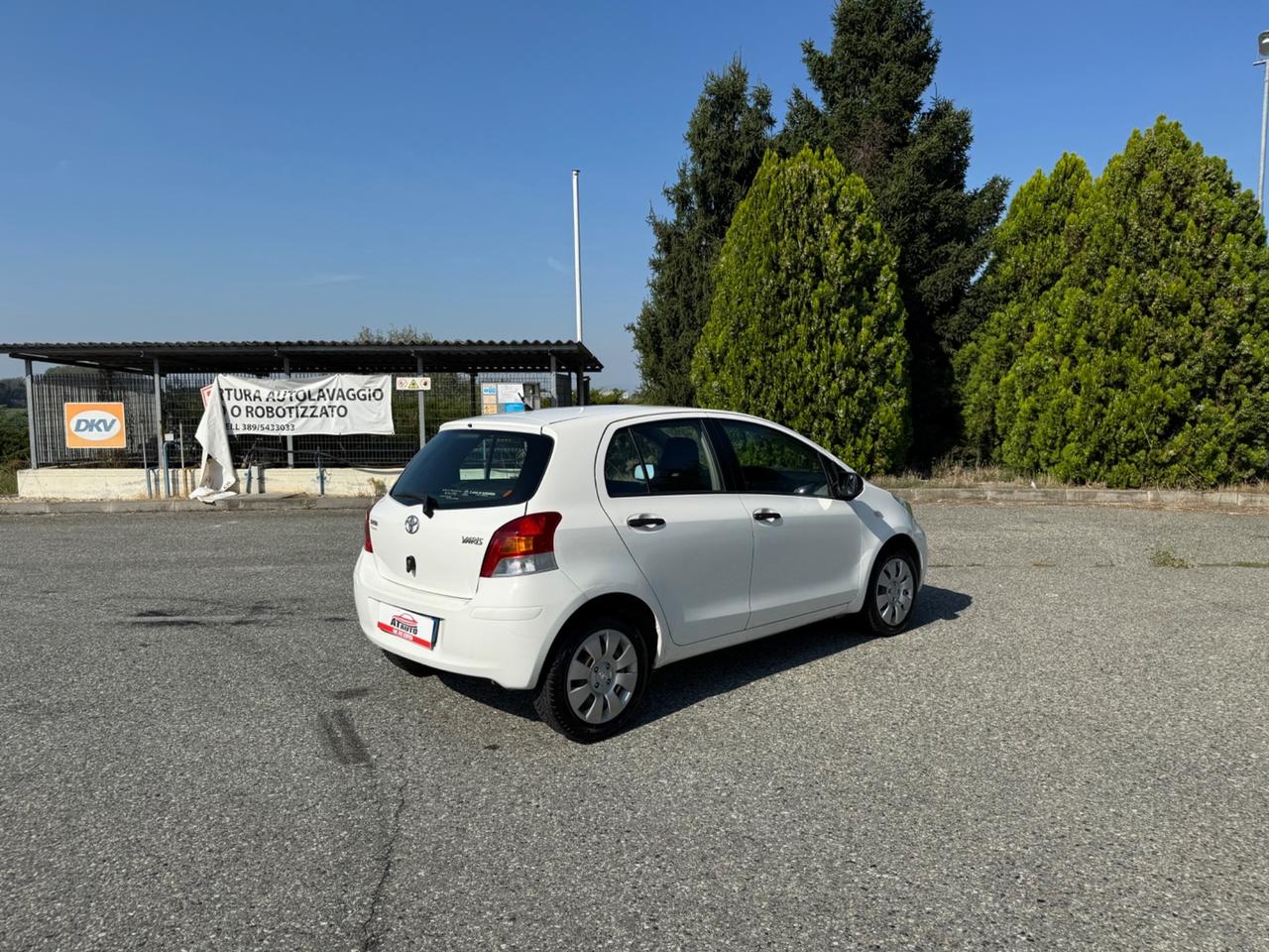 Toyota Yaris 1.0 5 porte