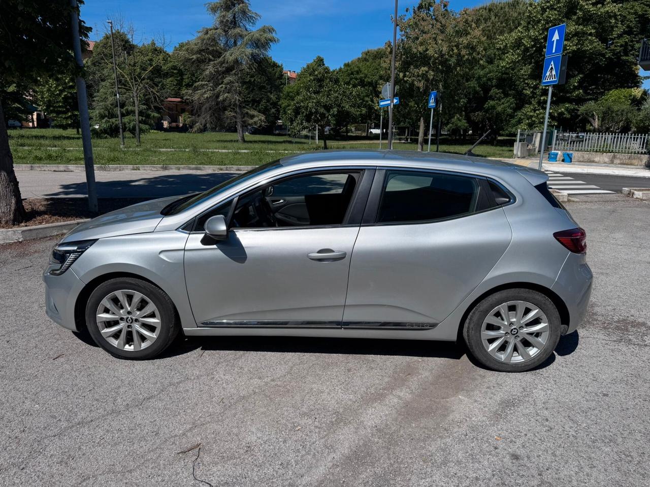 Renault Clio Full Hybrid E-Tech 140 CV 5 porte R.S. Line