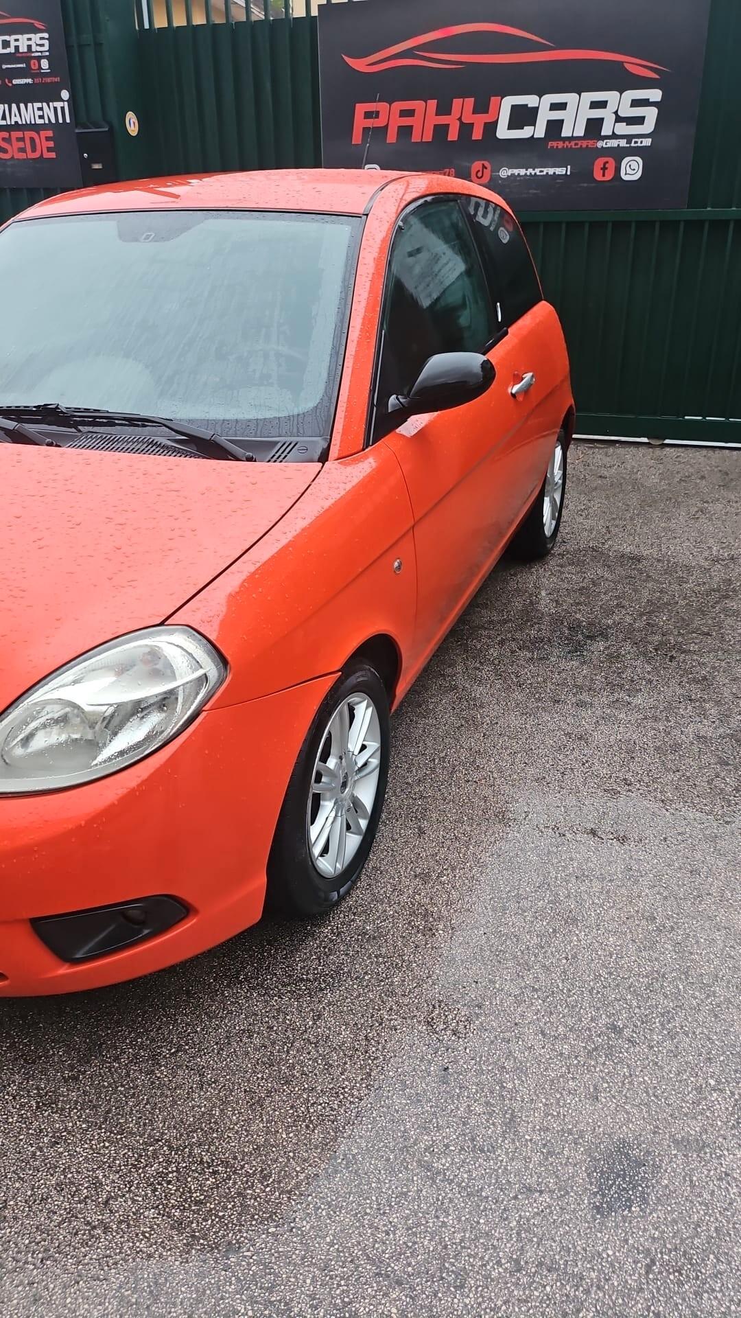 Lancia Ypsilon 1.2 Oro Giallo