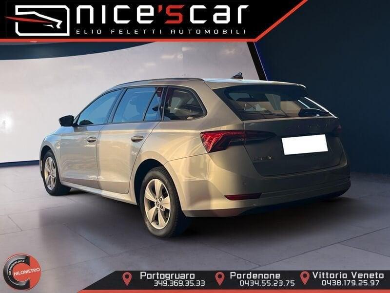 Skoda Octavia 2.0 TDI EVO SCR DSG Wagon Sportline