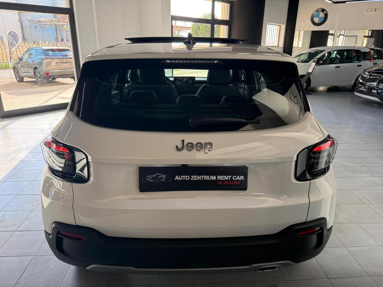 Jeep Avenger 1.2 Turbo 100 CV Tech & Sky