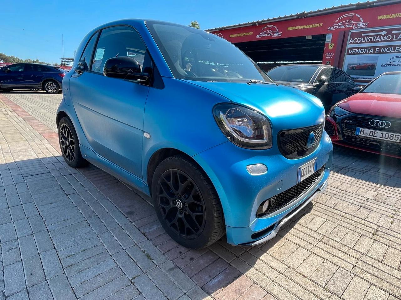 Smart ForTwo BRABUS 0.9 Turbo twinamic parisblue Xclusive