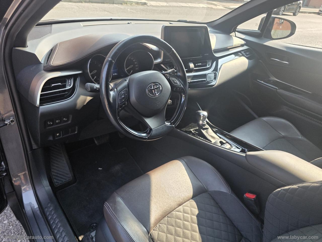TOYOTA C-HR 1.2 Turbo CVT 4WD Lounge