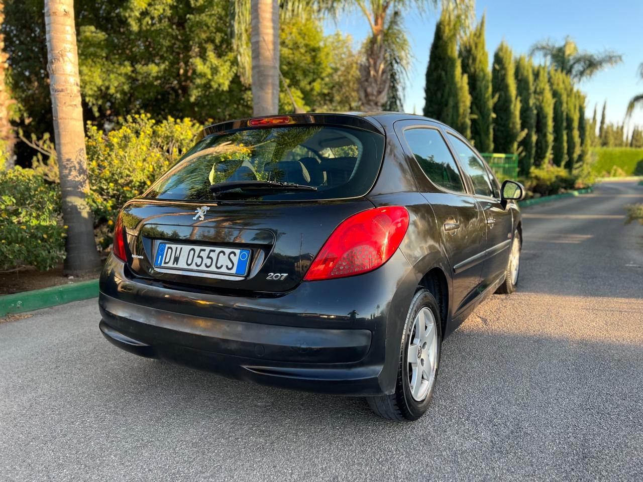 Peugeot 207 1.4 HDi 70CV 5p. XS