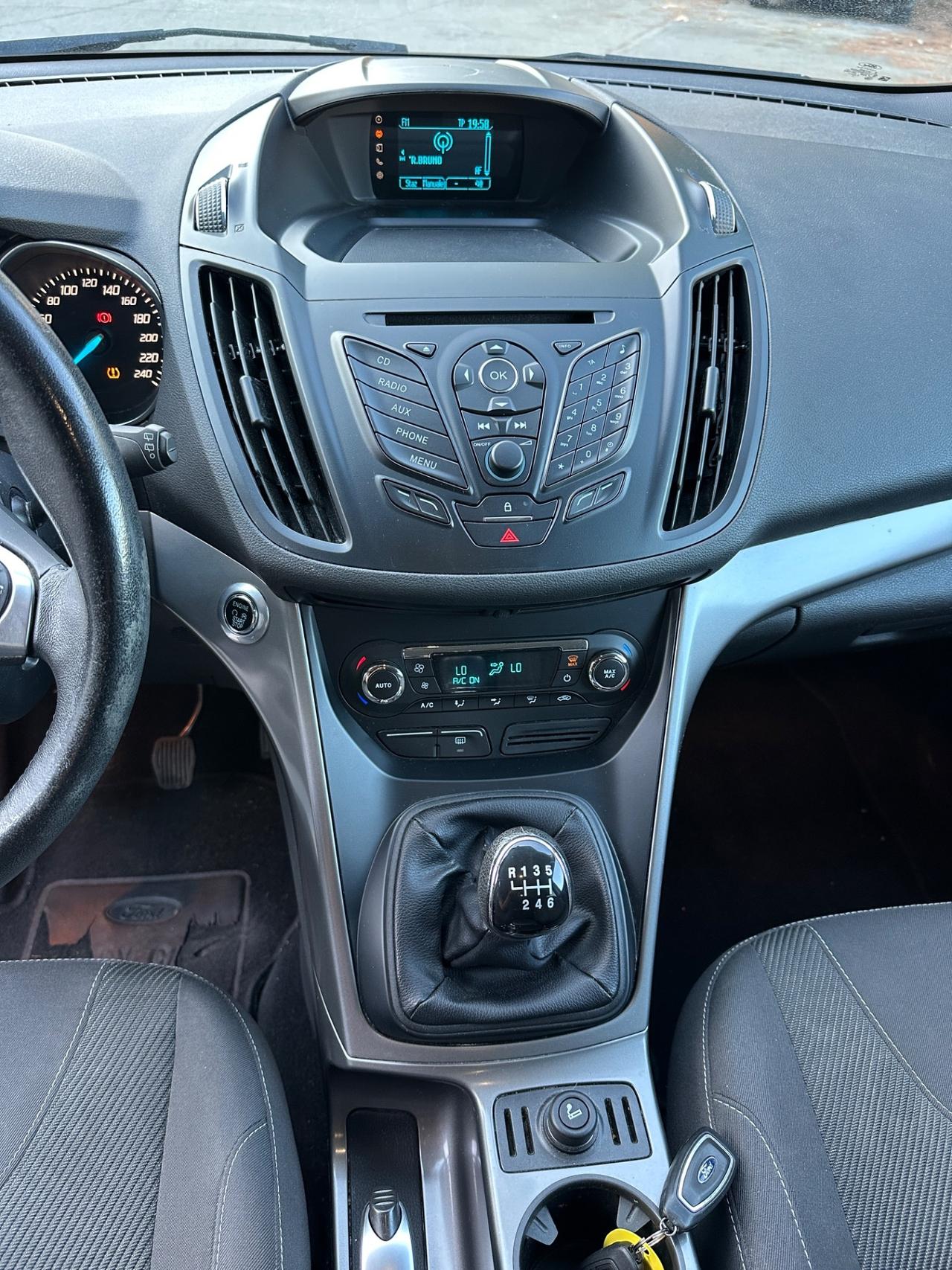 Ford Kuga 2.0 TDCI 115 CV soli 120mila km unipro
