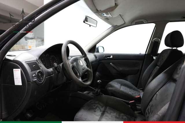 Volkswagen Golf 1.9 tdi 5p