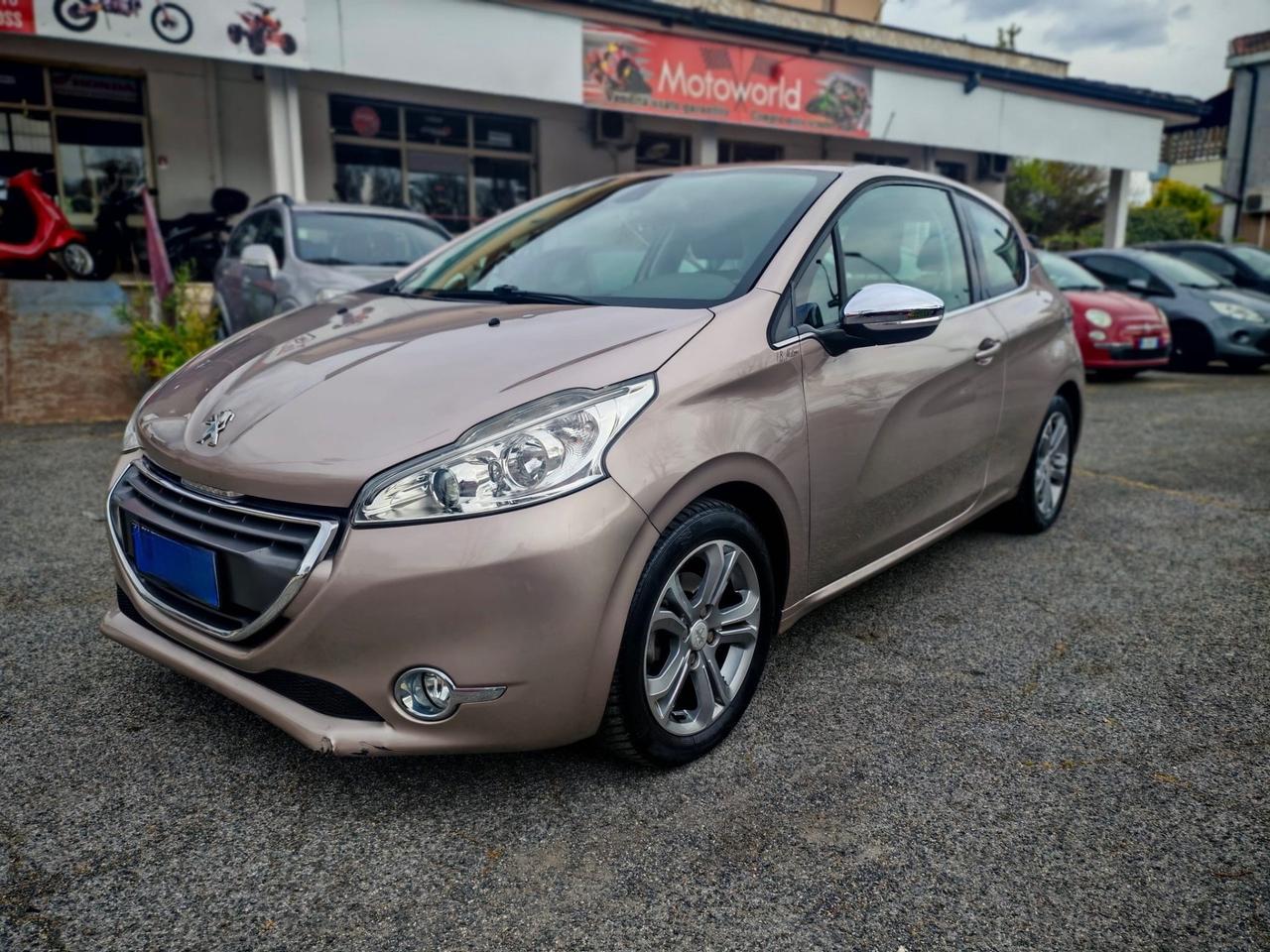 Peugeot 208 1.2 VTi 82 CV 3 porte Allure