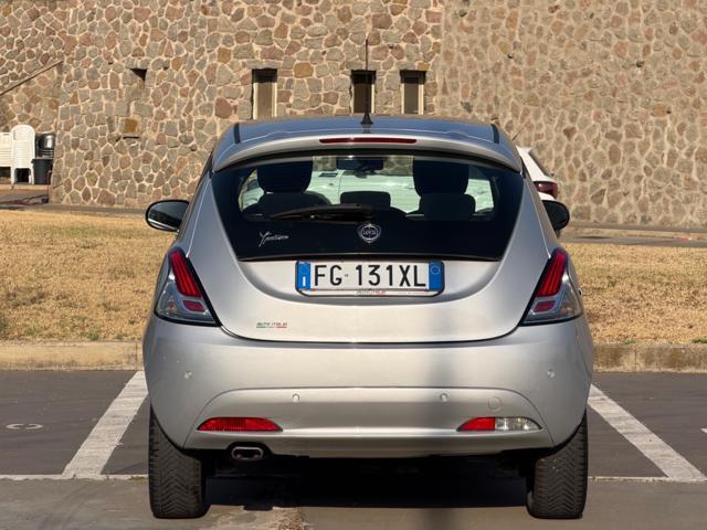 LANCIA Ypsilon 1.2 GOLD 5 POSTI+UCONNECT+SENSORI PARK