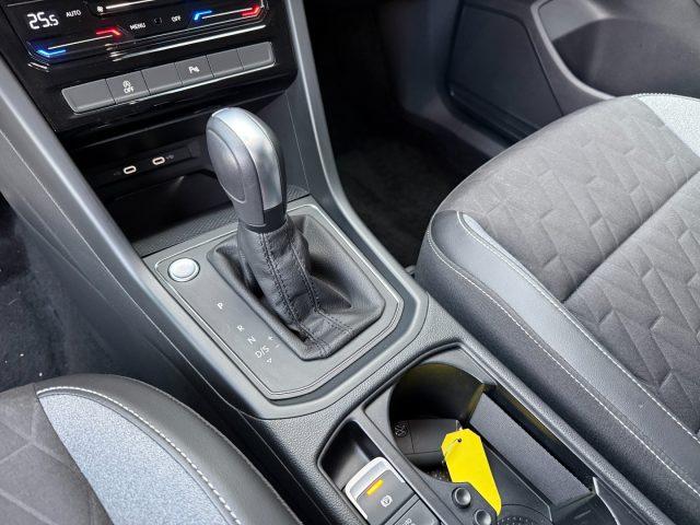 VOLKSWAGEN Touran 1.5 TSI GOAL Navi ACC Keyless TravelAssist