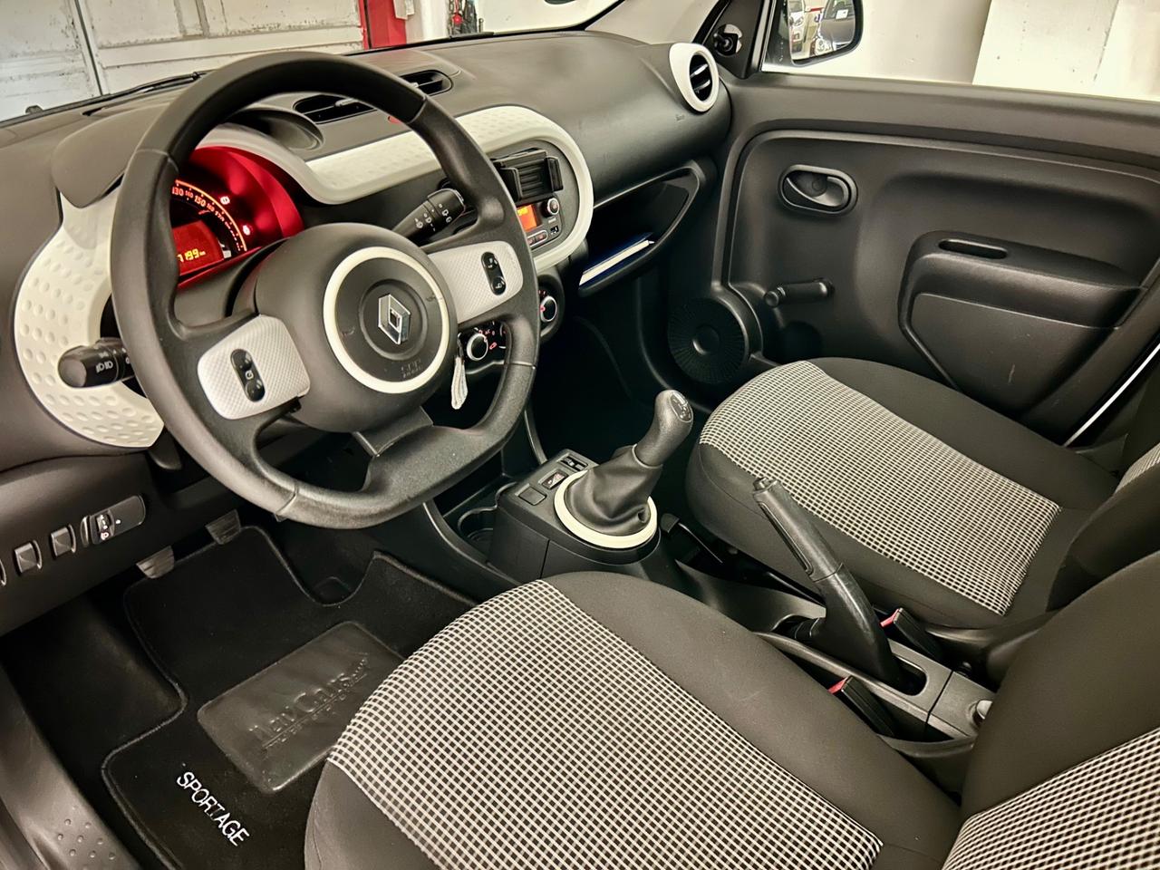 Renault Twingo SCe Lovely