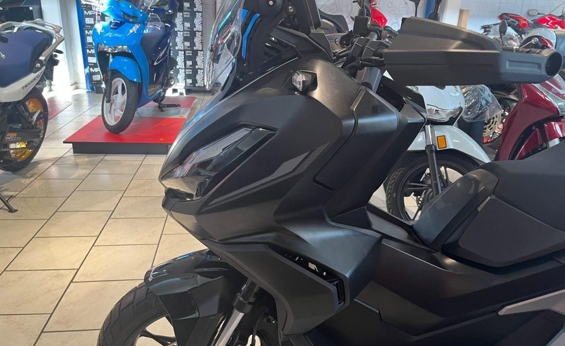 Honda ADV 350