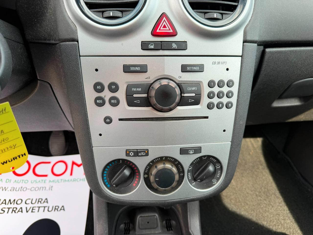 Opel Corsa 1.2 5 porte Cosmo
