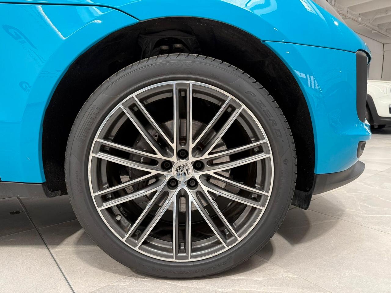 Porsche Macan 2.0 BLU MIAMI