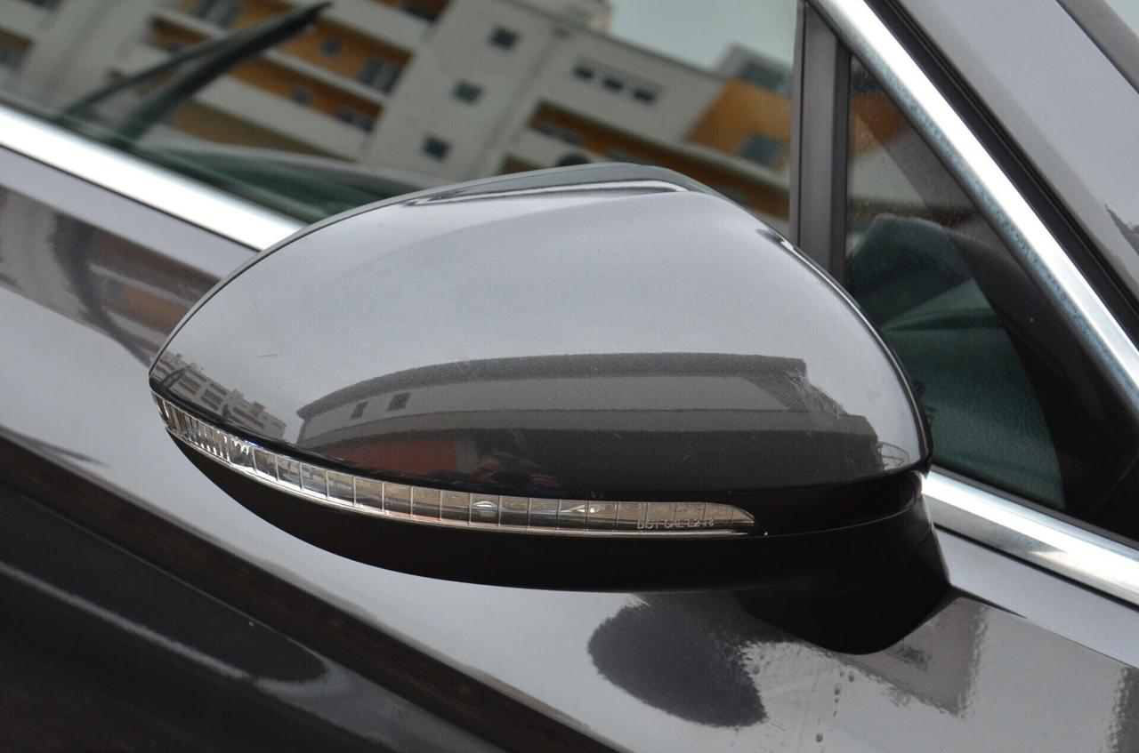 Volkswagen Passat 1.6 TDI SCR DSG Business BMT