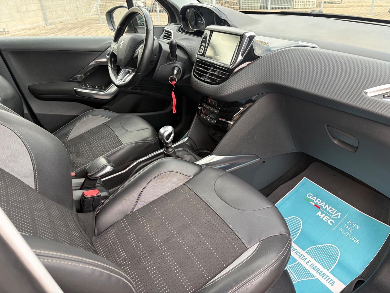 Peugeot 2008 1.6 e-HDi Allure 2014