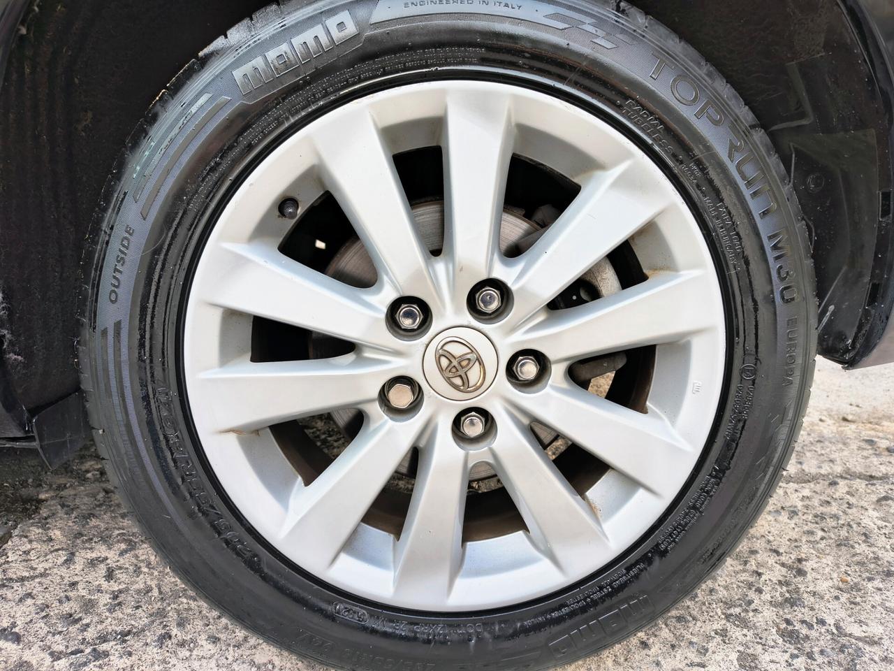TOYOTA AURIS 2.0 DIESEL UNICOPROPRIETARIO 2007