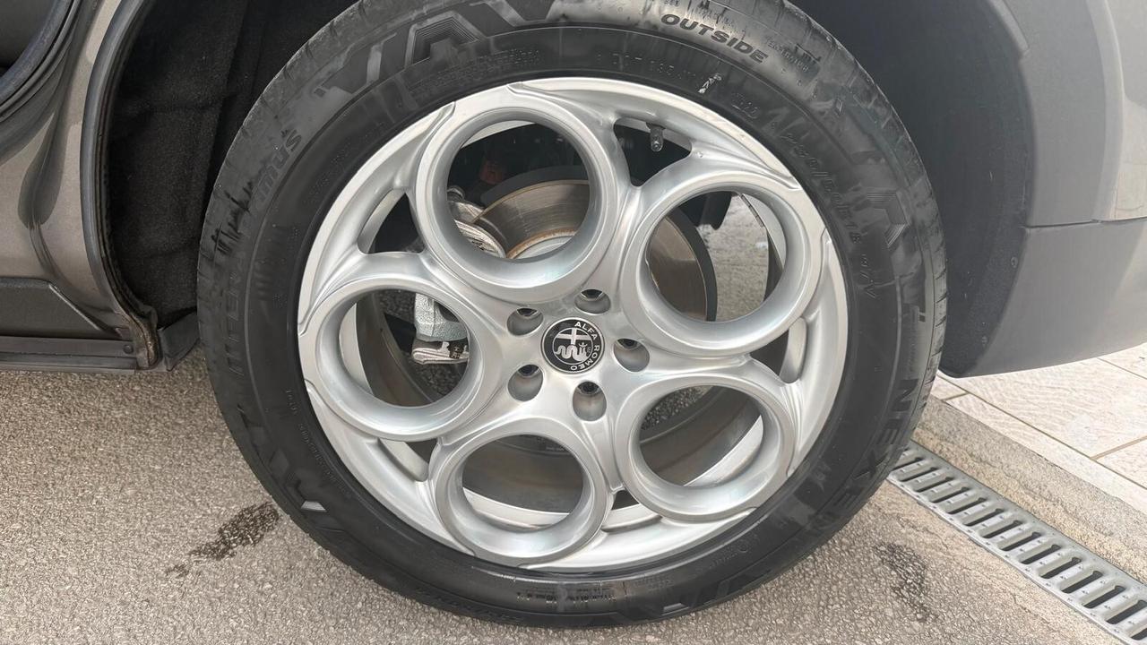 Alfa Romeo Tonale 1.5 130 CV MHEV TCT7 Super