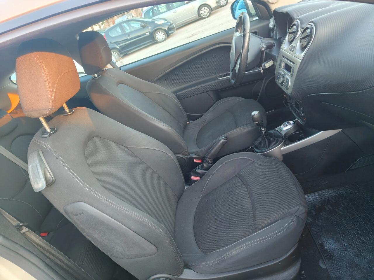 Alfa Romeo MiTo 1.3 JTDm Distinctive
