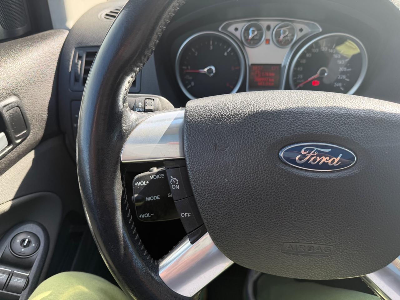 Ford Kuga 2.0TDCi 136CV 4WD Titanium/199.000km