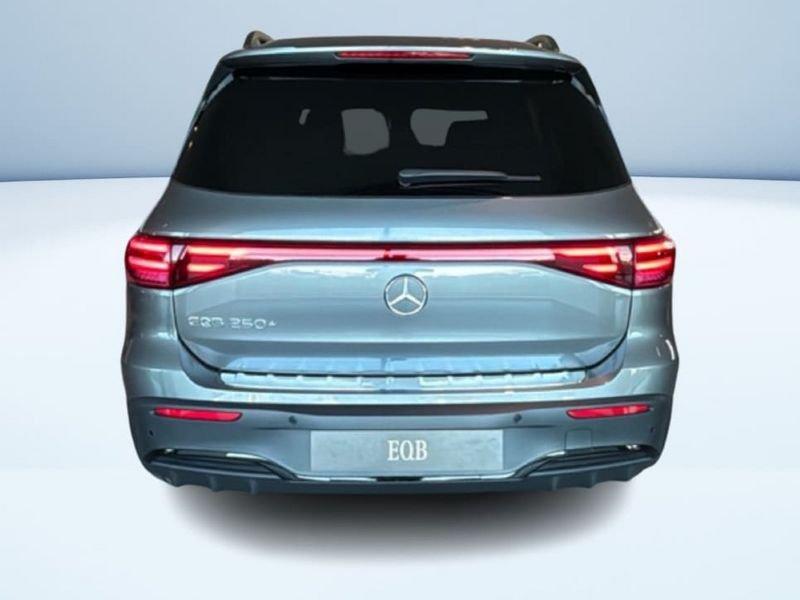 Mercedes-Benz EQB EQA 250+ AMG Line Advanced