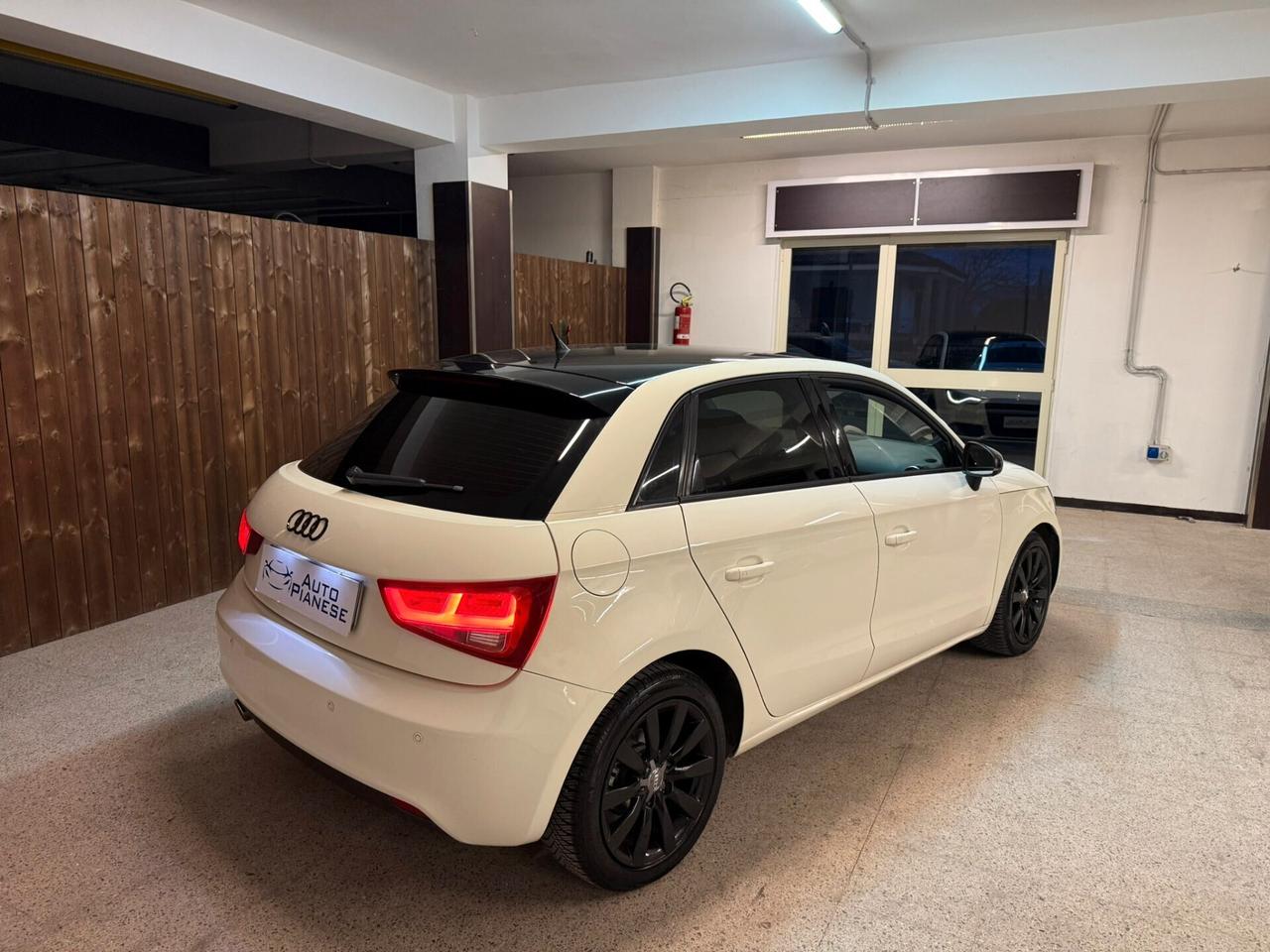 Audi A1 SPB 1.6 TDI 90CV S-Tronic Ambition