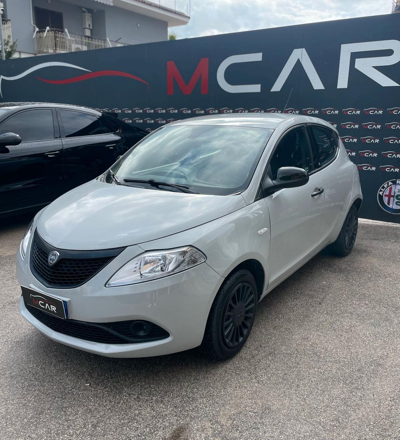 Lancia Ypsilon 1.2 69 CV 5 porte GPL Ecochic Elefantino