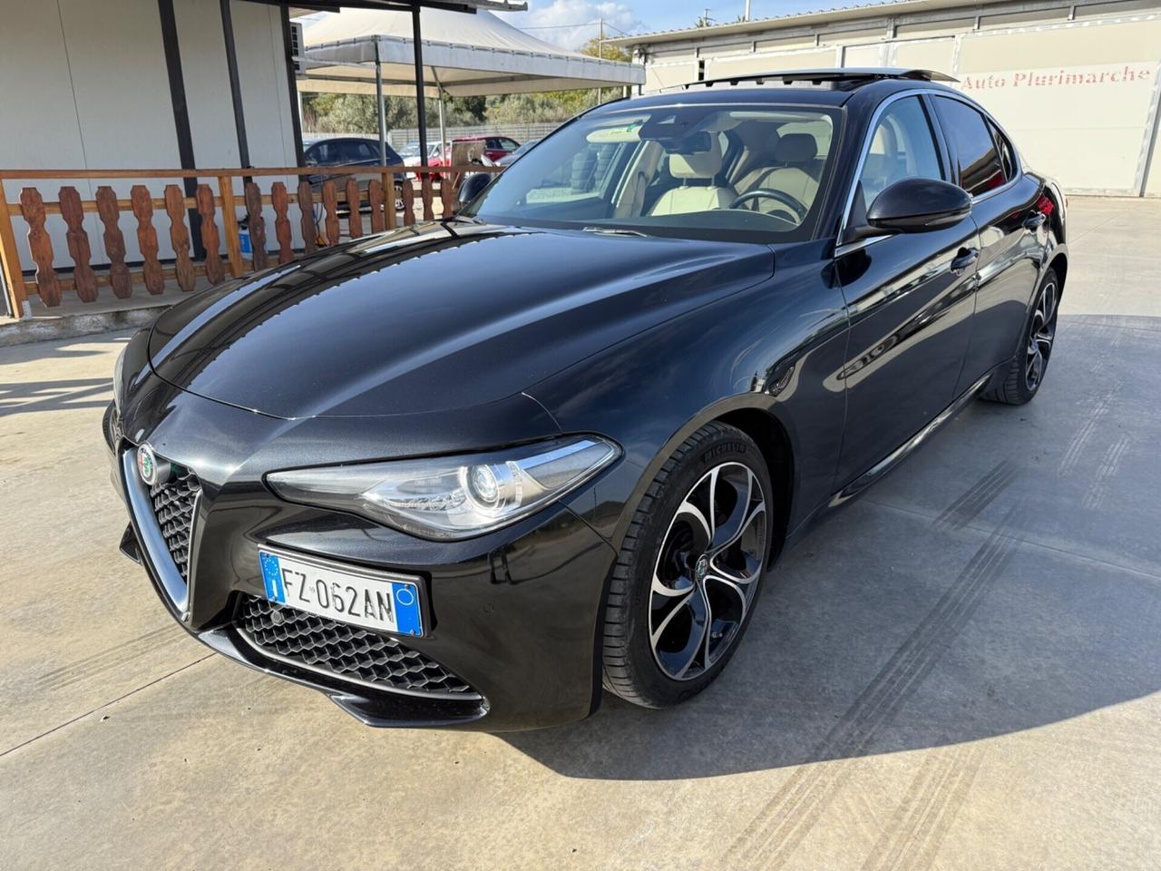 Alfa Romeo Giulia 2.2 TDI 190CV AT8 Tetto apribile