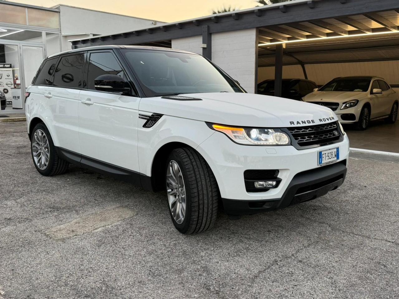 LAND ROVER Range Rover Sport 3.0 SDV6 HSE Dynamic