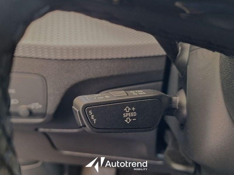 Audi Q2 30 TDI 116 CV Automatica NAVI LED Business