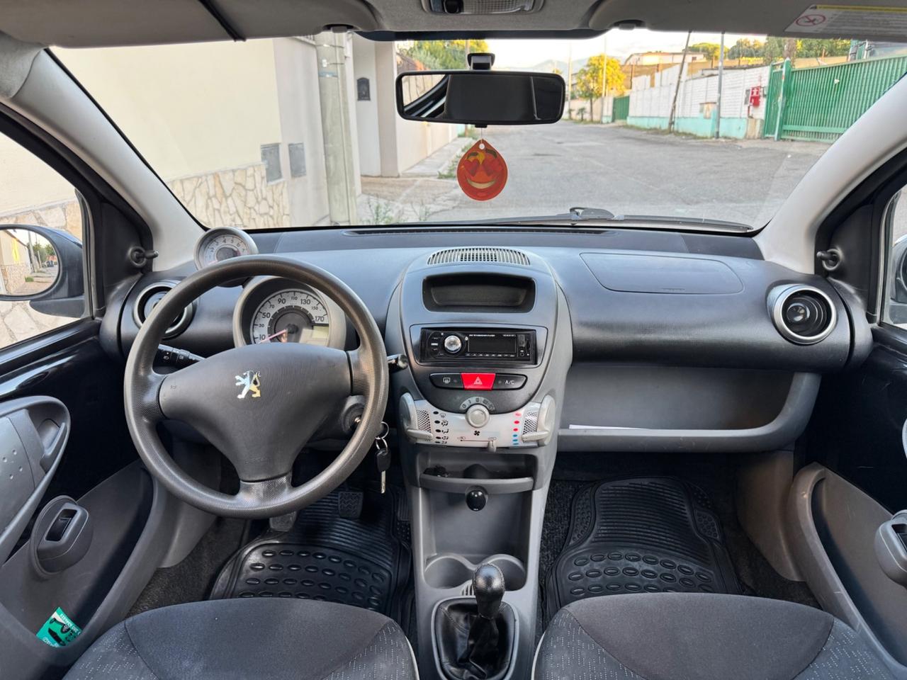 Peugeot 107 1.0 68CV 5p. Plaisir