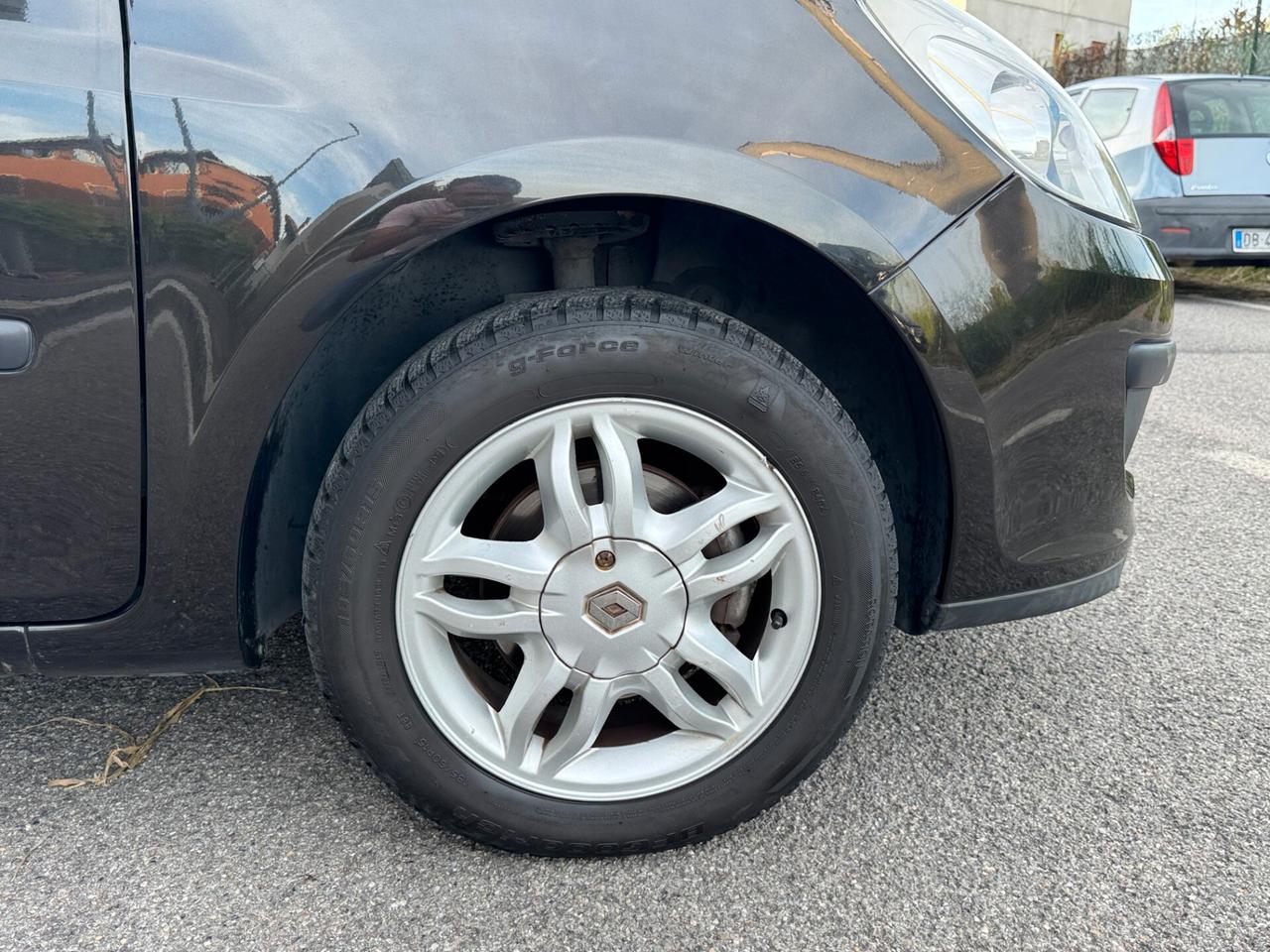 Renault Clio 1.2 16V 5 porte Luxe