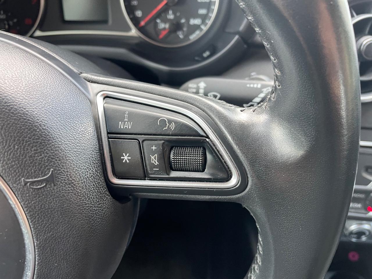 Audi A1 SPB 1.0 TFSI ultra Admired/1PROP/GARANZIA